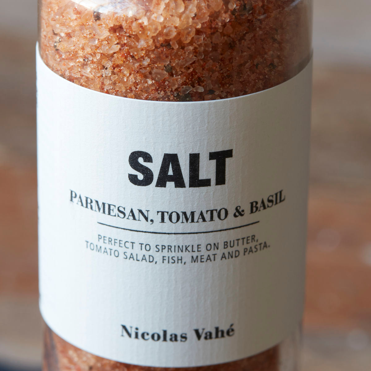Nicolas Vahé Salz / Parmesan, Tomate & Basilikum
