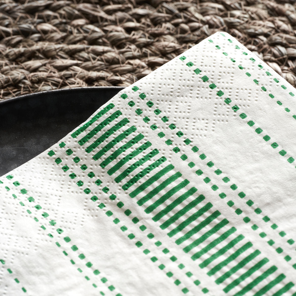 Papier Servietten mit grünen Streifen