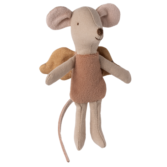 Maus von Maileg mit Flügeln.