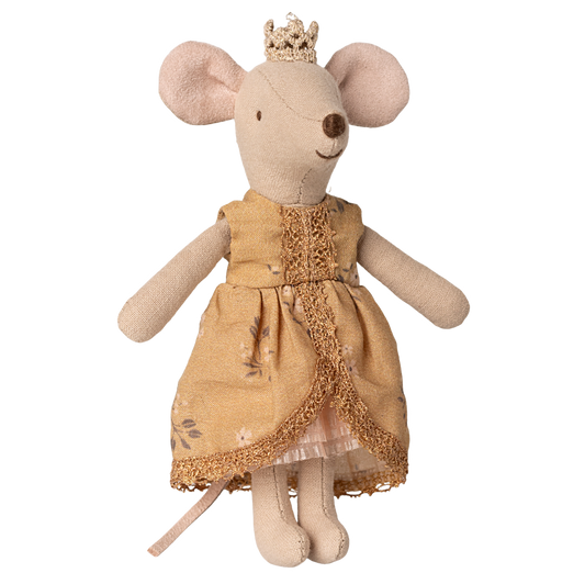 Maileg Maus als Prinzessin mit goldenem Kleid in Schlossturm